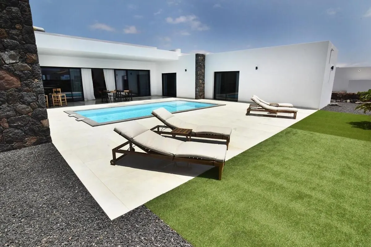 Villa Pitaya - Luxury Escape La Oliva