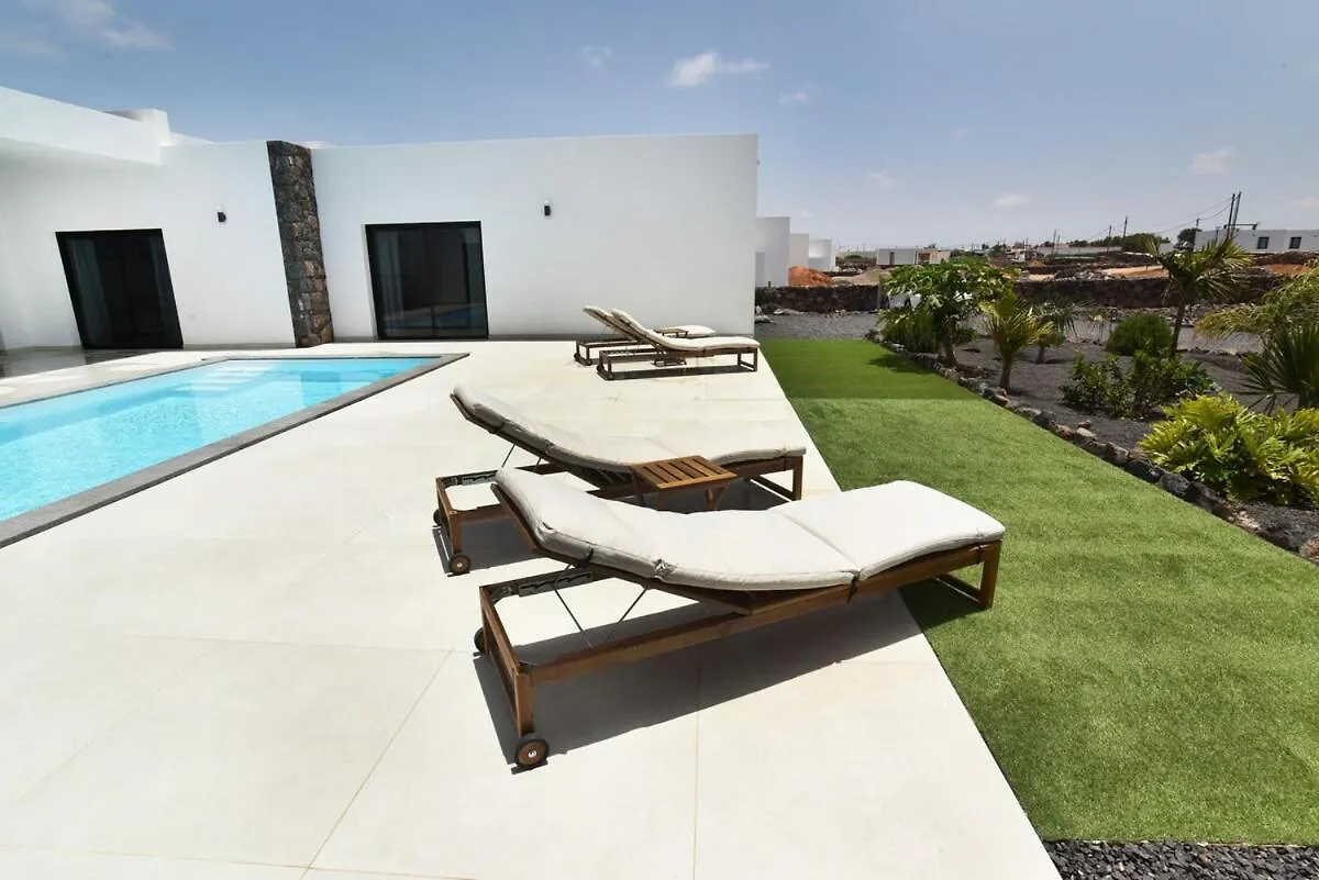 Villa Pitaya - Luxury Escape La Oliva 0*,  España