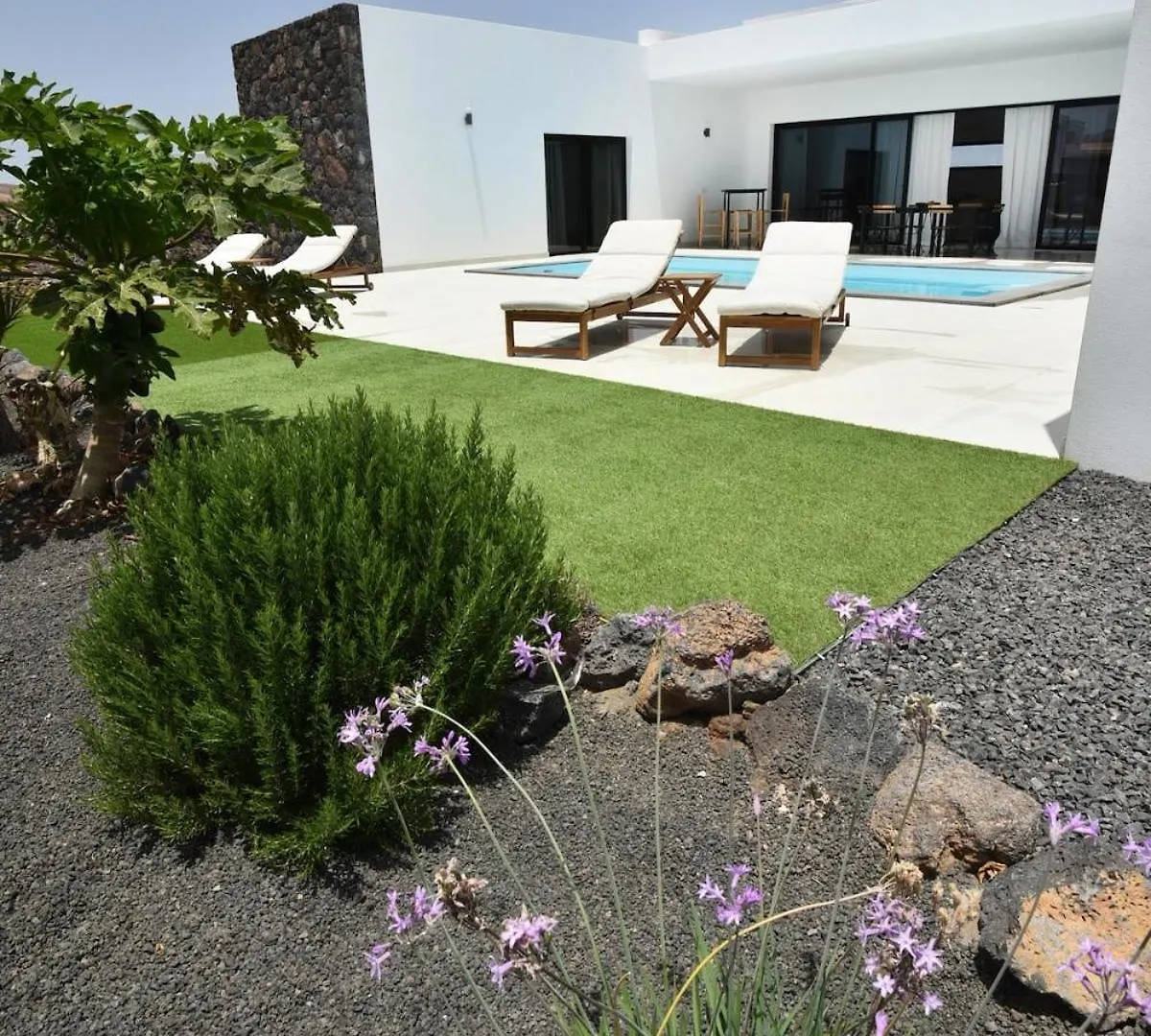 Villa Pitaya - Luxury Escape La Oliva